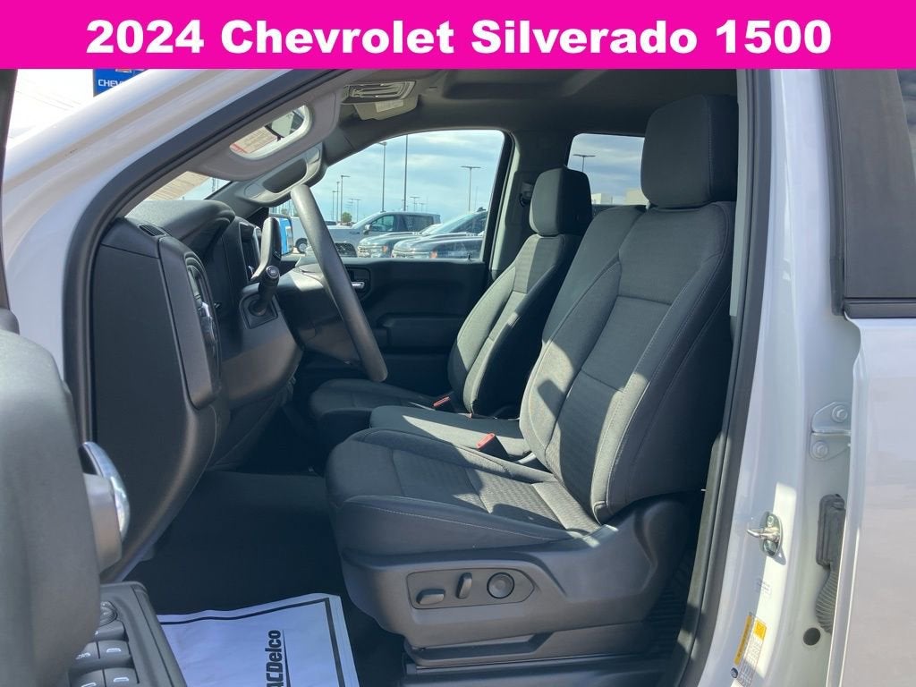 2024 Chevrolet Silverado 1500 Custom