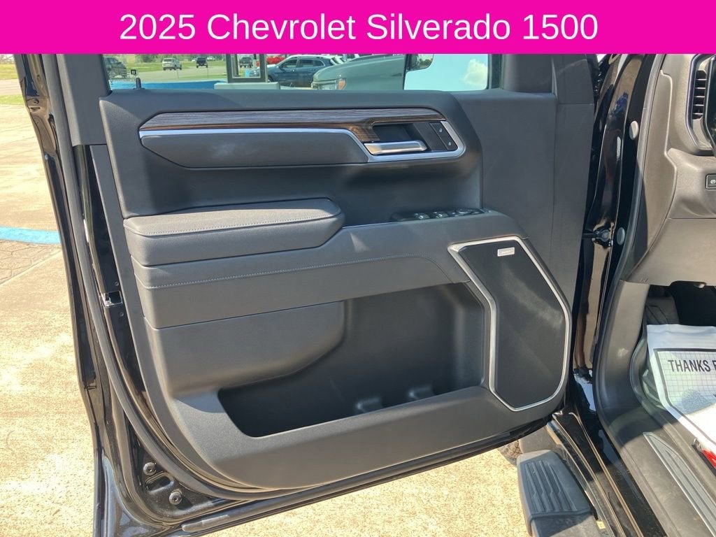2025 Chevrolet Silverado 1500 RST
