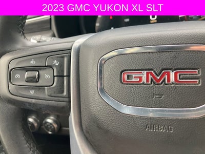 2023 GMC Yukon XL SLT