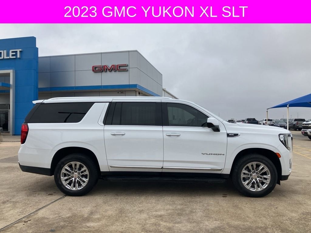 2023 GMC Yukon XL SLT