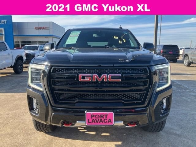 2021 GMC Yukon XL AT4