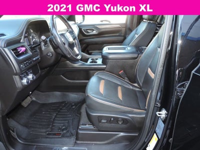 2021 GMC Yukon XL AT4