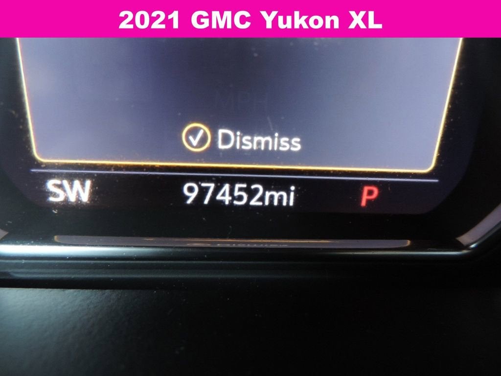 2021 GMC Yukon XL AT4
