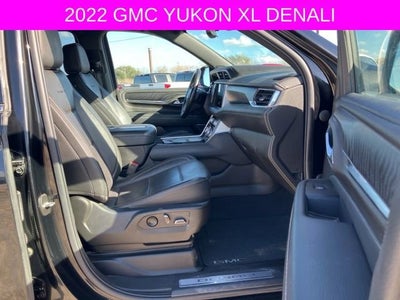 2022 GMC Yukon XL Denali