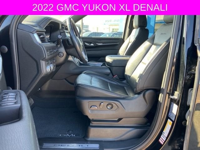 2022 GMC Yukon XL Denali