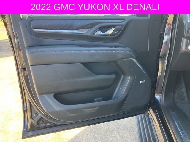 2022 GMC Yukon XL Denali