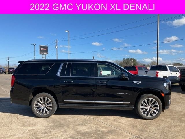 2022 GMC Yukon XL Denali