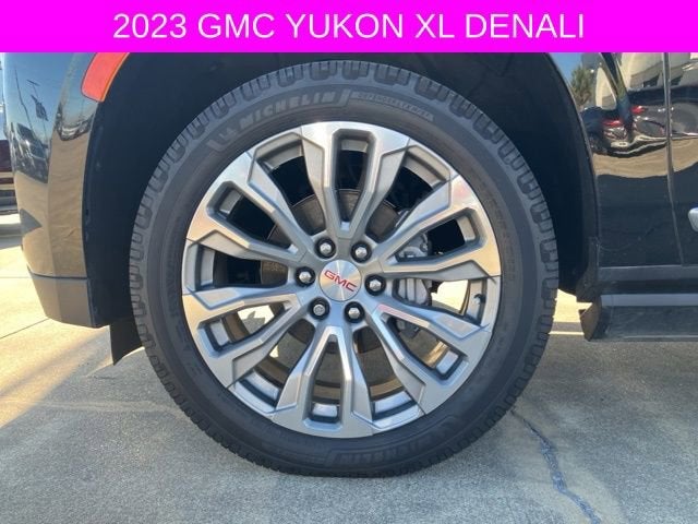 2023 GMC Yukon XL Denali