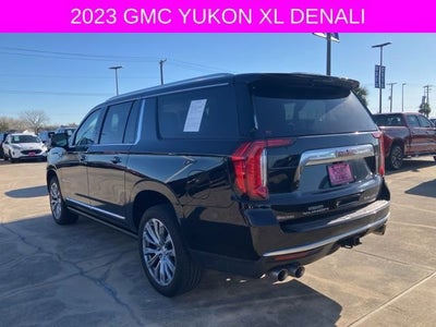 2023 GMC Yukon XL Denali