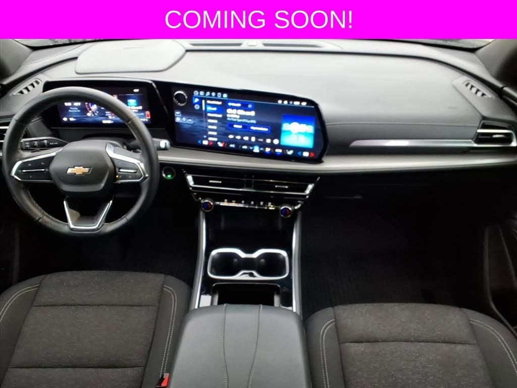 2024 Chevrolet Traverse LS