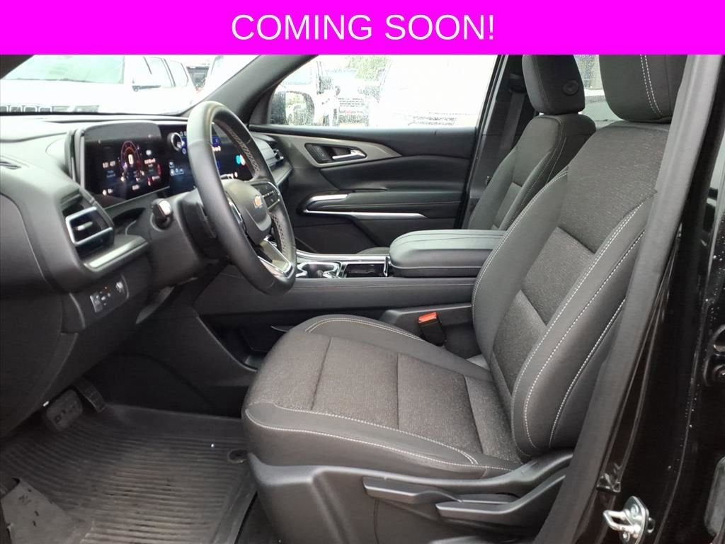 2024 Chevrolet Traverse LS