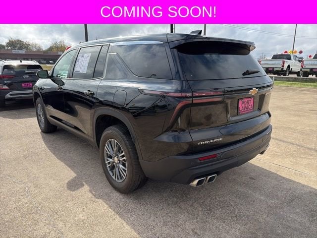 2024 Chevrolet Traverse LS