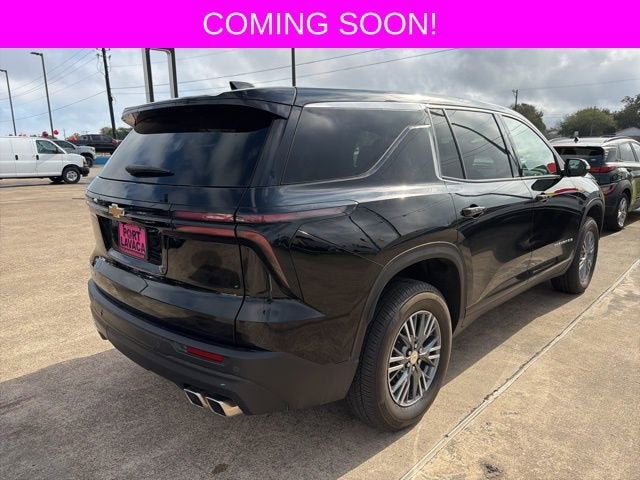 2024 Chevrolet Traverse LS