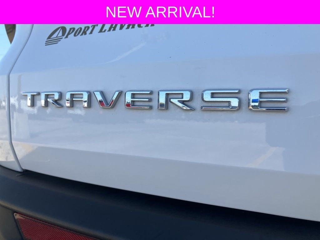 2024 Chevrolet Traverse LT