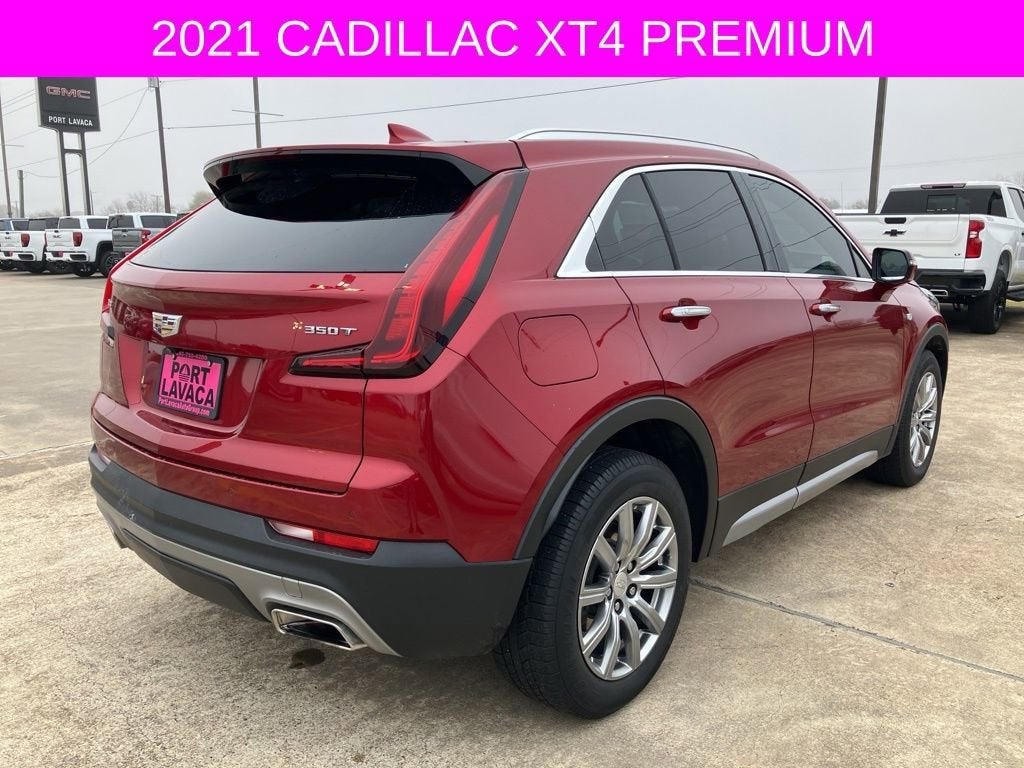2021 Cadillac XT4 Premium Luxury