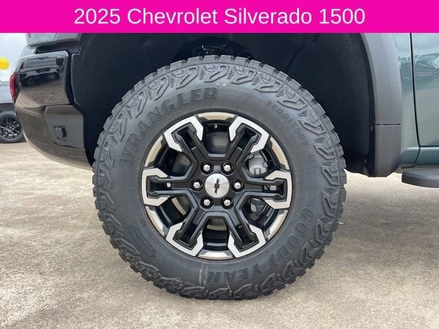 2025 Chevrolet Silverado 1500 ZR2