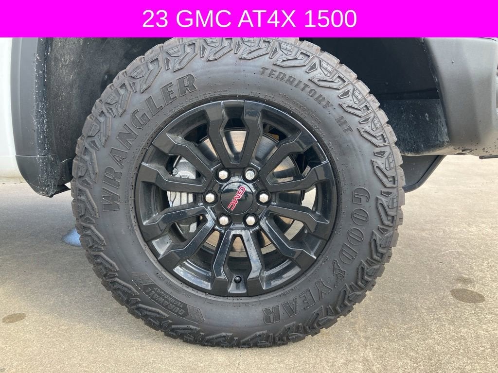 2023 GMC Sierra 1500 AT4X