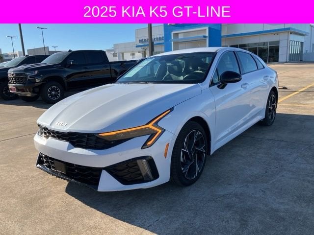 2025 Kia K5 GT-Line