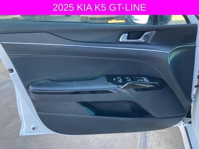 2025 Kia K5 GT-Line