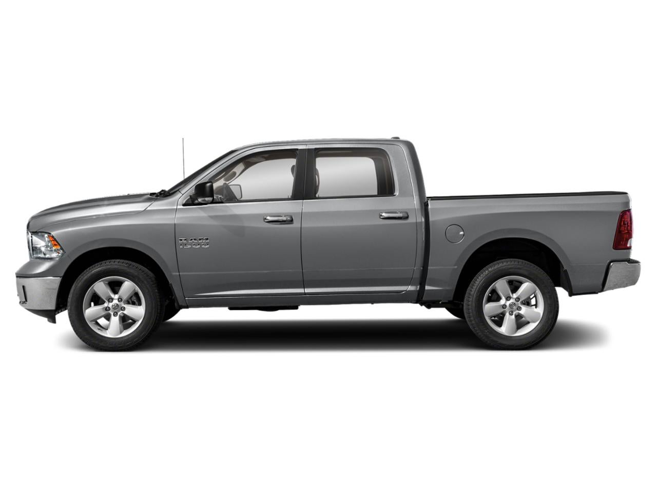 2022 RAM 1500 Classic SLT 4x4 Crew Cab 5'7" Box