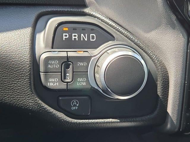 2025 RAM 1500 Big Horn 4x4 Crew Cab 5'7" Box