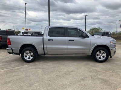2025 RAM 1500 Big Horn 4x4 Crew Cab 5'7" Box