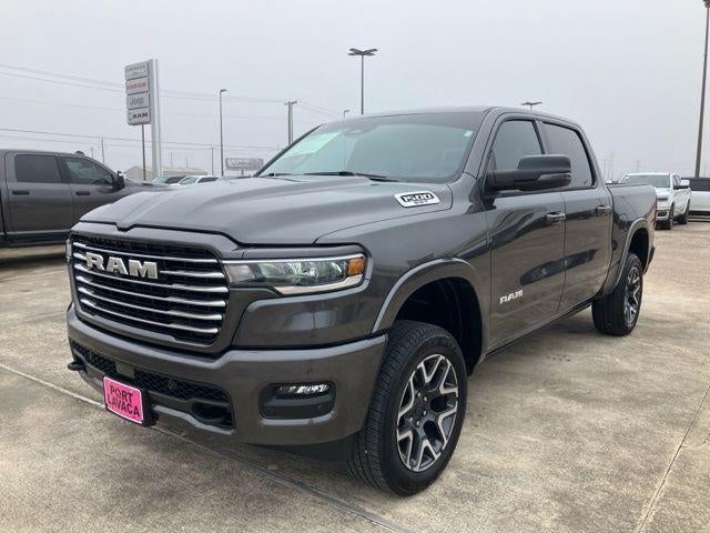 2025 RAM 1500 Laramie 4x4 Crew Cab 5'7" Box