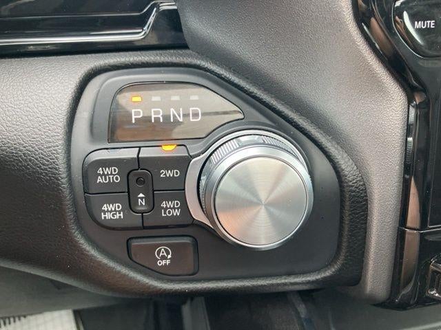 2025 RAM 1500 Laramie 4x4 Crew Cab 5'7" Box