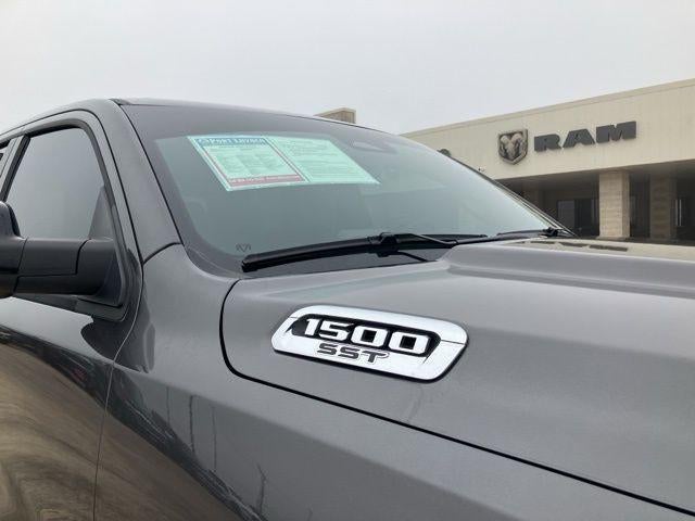 2025 RAM 1500 Laramie 4x4 Crew Cab 5'7" Box