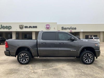 2025 RAM 1500 Laramie 4x4 Crew Cab 5'7" Box