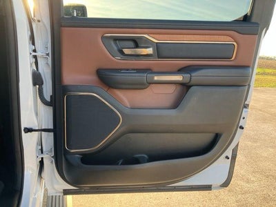 2023 RAM 1500 Longhorn 4x4 Crew Cab 5'7" Box