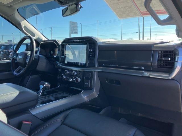 2022 Ford F-150 LARIAT 4WD SuperCrew 5.5' Box