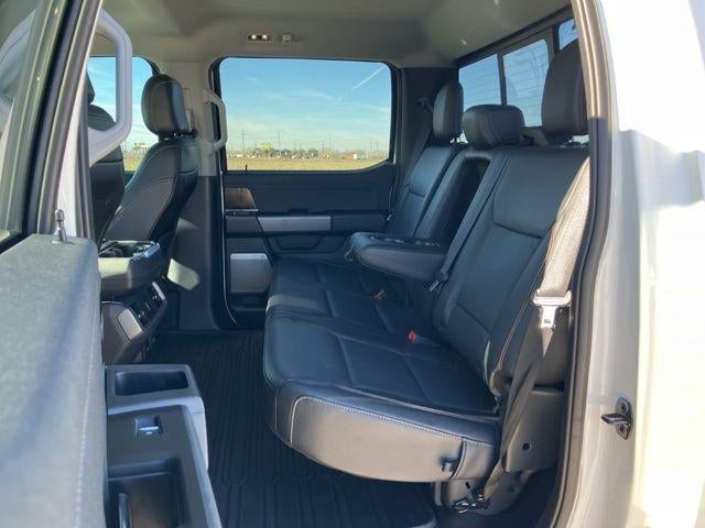 2022 Ford F-150 LARIAT 4WD SuperCrew 5.5' Box