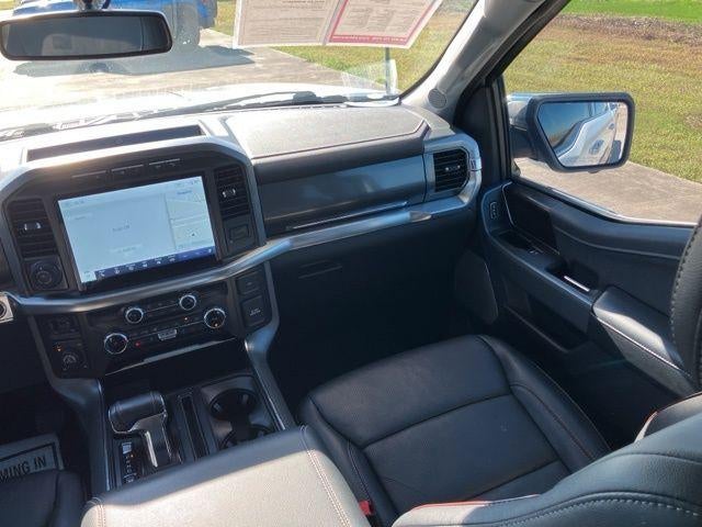 2022 Ford F-150 LARIAT 4WD SuperCrew 5.5' Box