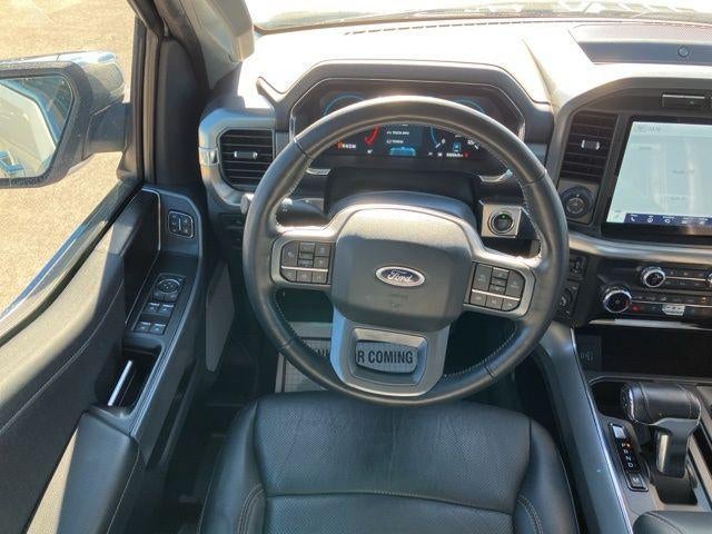 2022 Ford F-150 LARIAT 4WD SuperCrew 5.5' Box