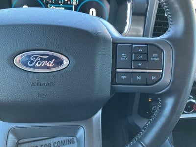 2022 Ford F-150 LARIAT 4WD SuperCrew 5.5' Box