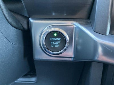 2022 Ford F-150 LARIAT 4WD SuperCrew 5.5' Box