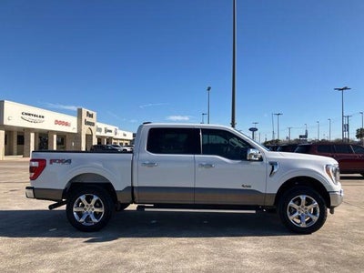 2022 Ford F-150 LARIAT 4WD SuperCrew 5.5' Box