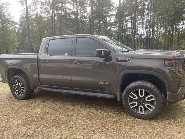 2023 GMC Sierra 1500 Crew Cab Short Box 4-Wheel Drive AT4
