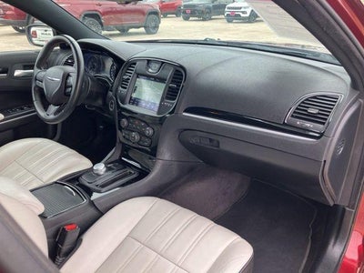 2019 Chrysler 300 300S RWD