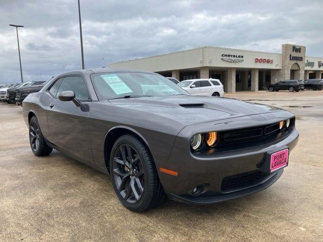 2021 Dodge Challenger SXT RWD