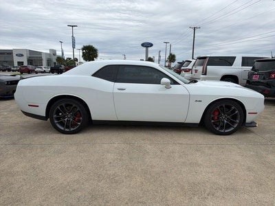 2023 Dodge Challenger R/T RWD