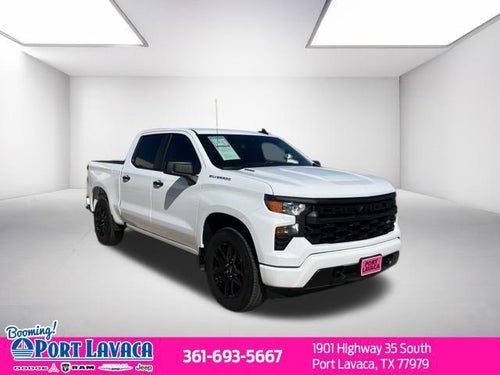 2025 Chevrolet Silverado 1500 Crew Cab Short Box 2-Wheel Drive Custom