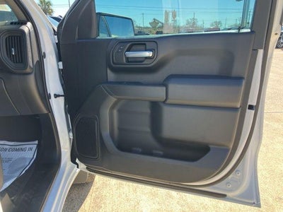 2025 Chevrolet Silverado 1500 Crew Cab Short Box 2-Wheel Drive Custom