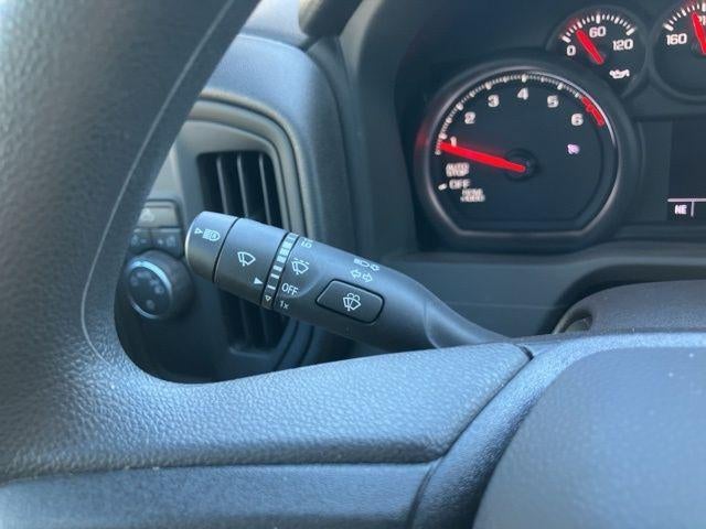 2025 Chevrolet Silverado 1500 Crew Cab Short Box 2-Wheel Drive Custom