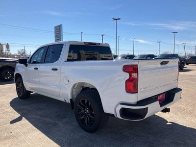 2025 Chevrolet Silverado 1500 Crew Cab Short Box 2-Wheel Drive Custom