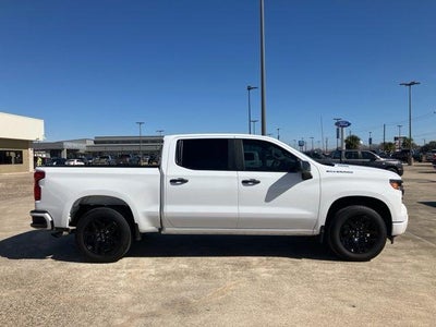 2025 Chevrolet Silverado 1500 Crew Cab Short Box 2-Wheel Drive Custom