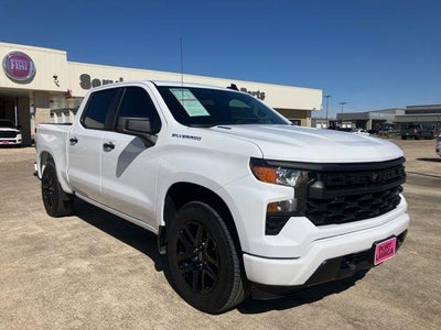 2025 Chevrolet Silverado 1500 Crew Cab Short Box 2-Wheel Drive Custom