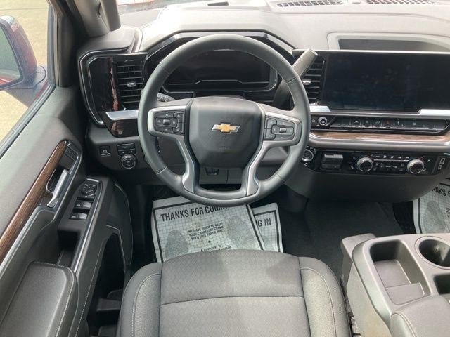 2024 Chevrolet Silverado 1500 Crew Cab Short Box 4-Wheel Drive LT 1LT