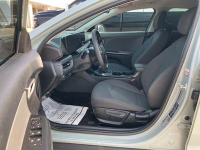 2025 Kia K4 LXS FWD